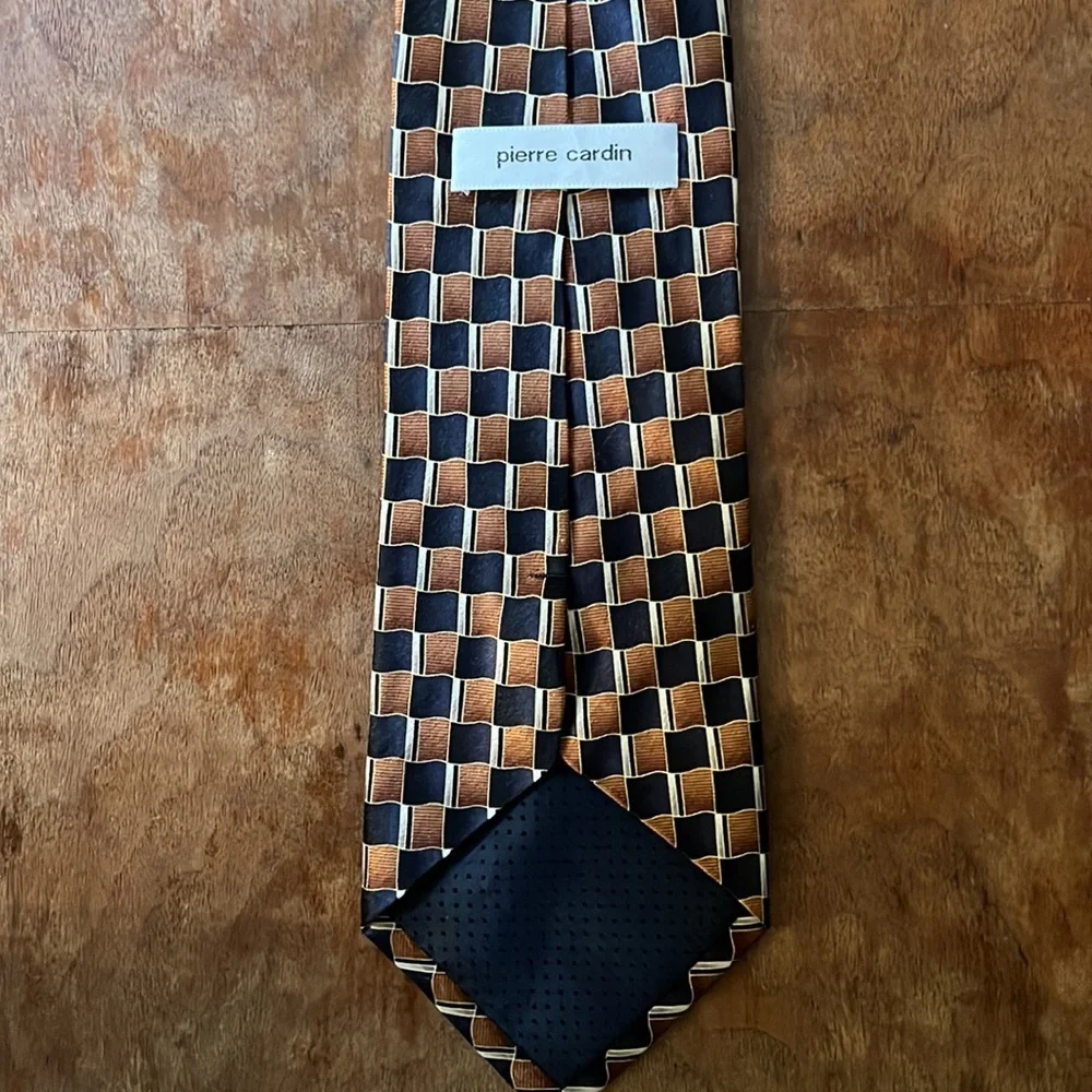 Pierre Cardin excellent