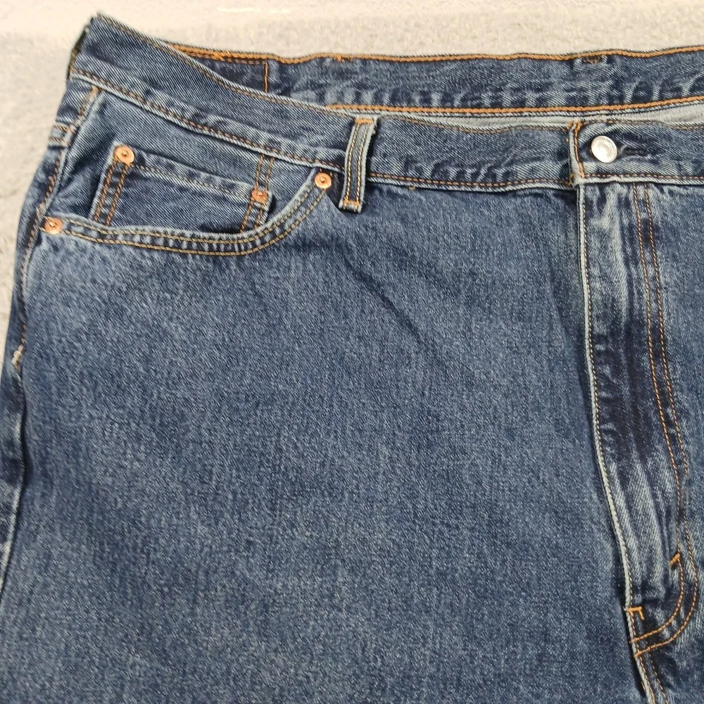 Levis tab significant