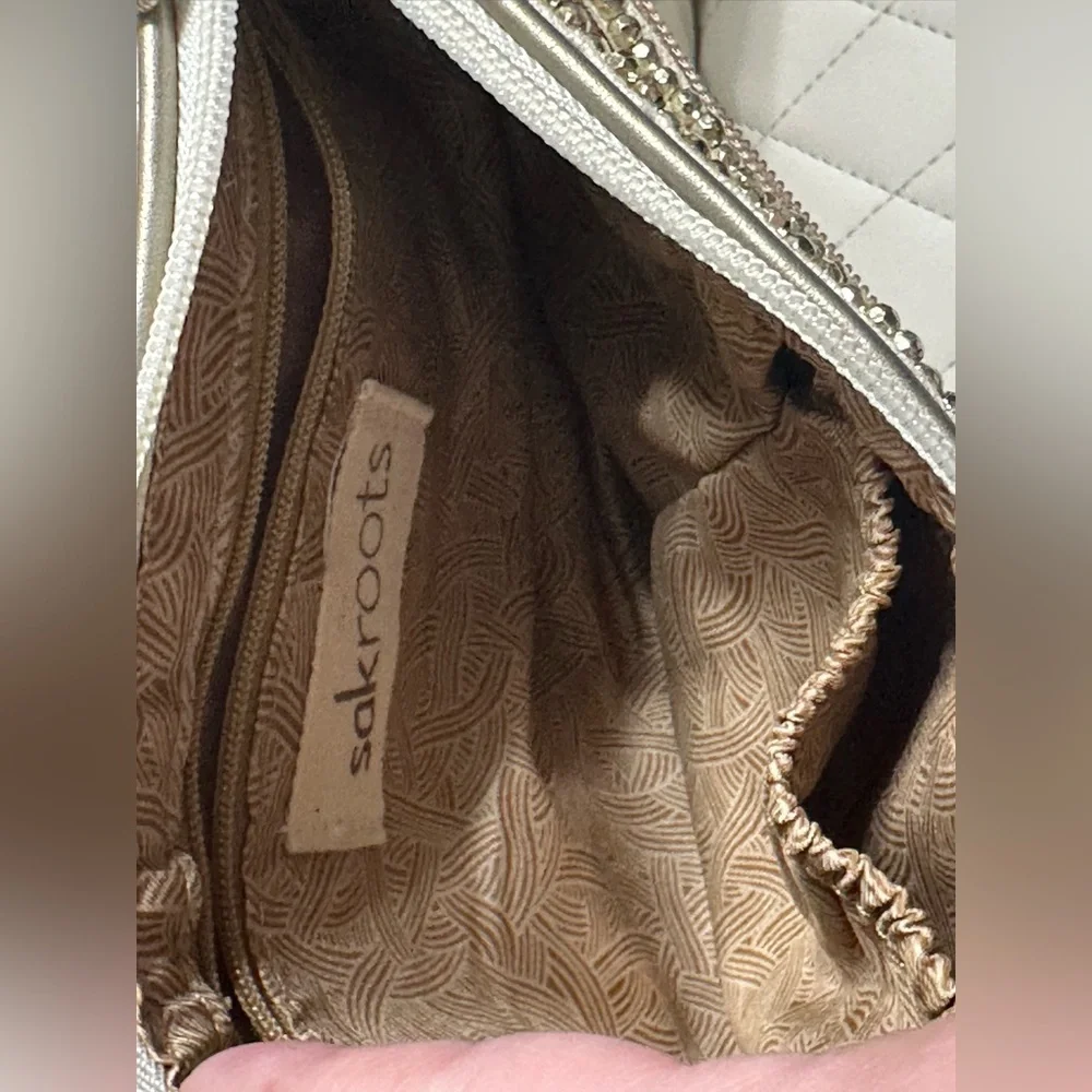 Sakroots crossbody purse