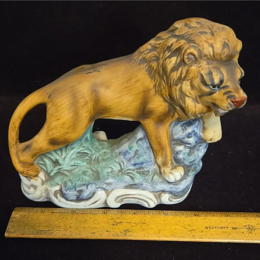 N/A vintage ceramic