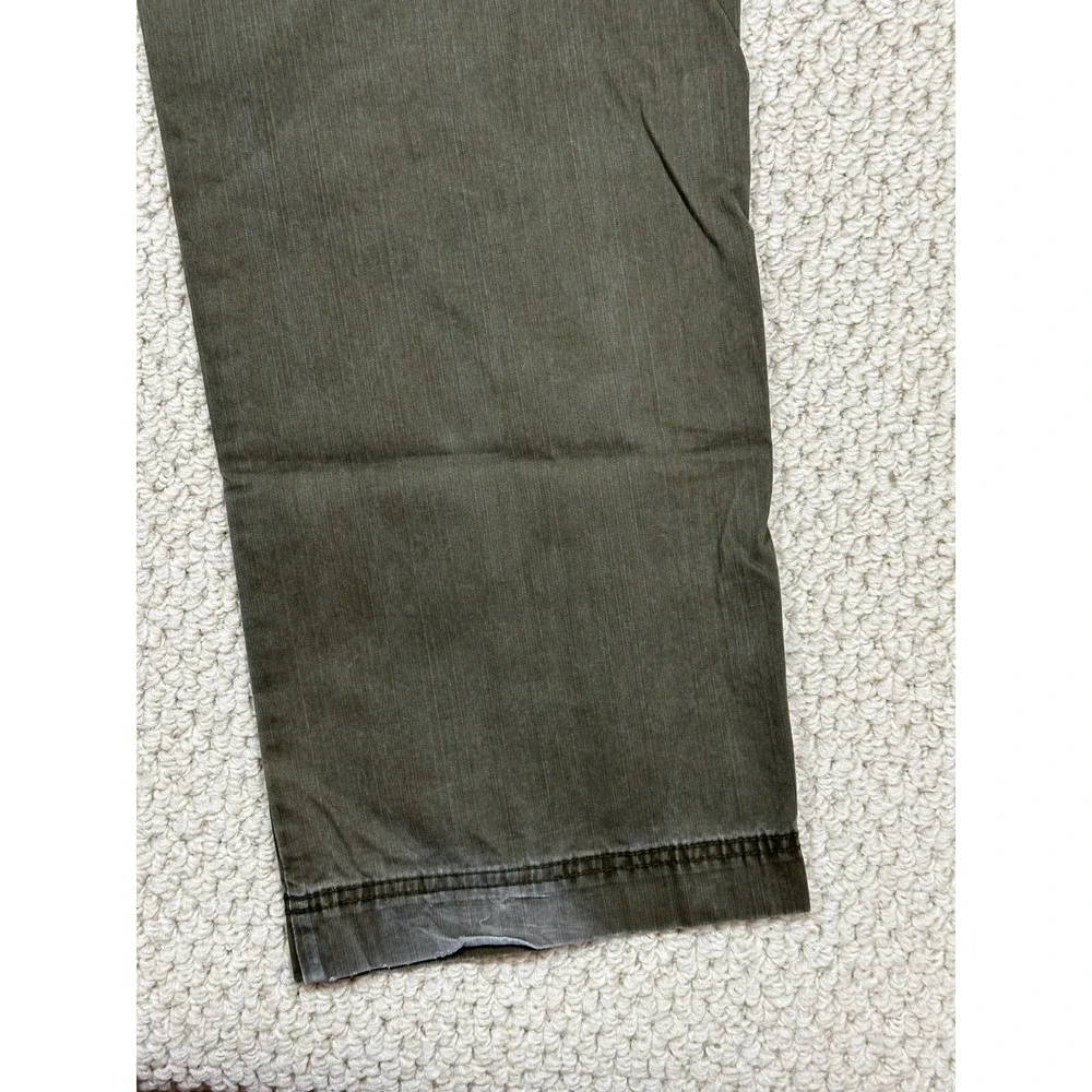 Dockers brand used