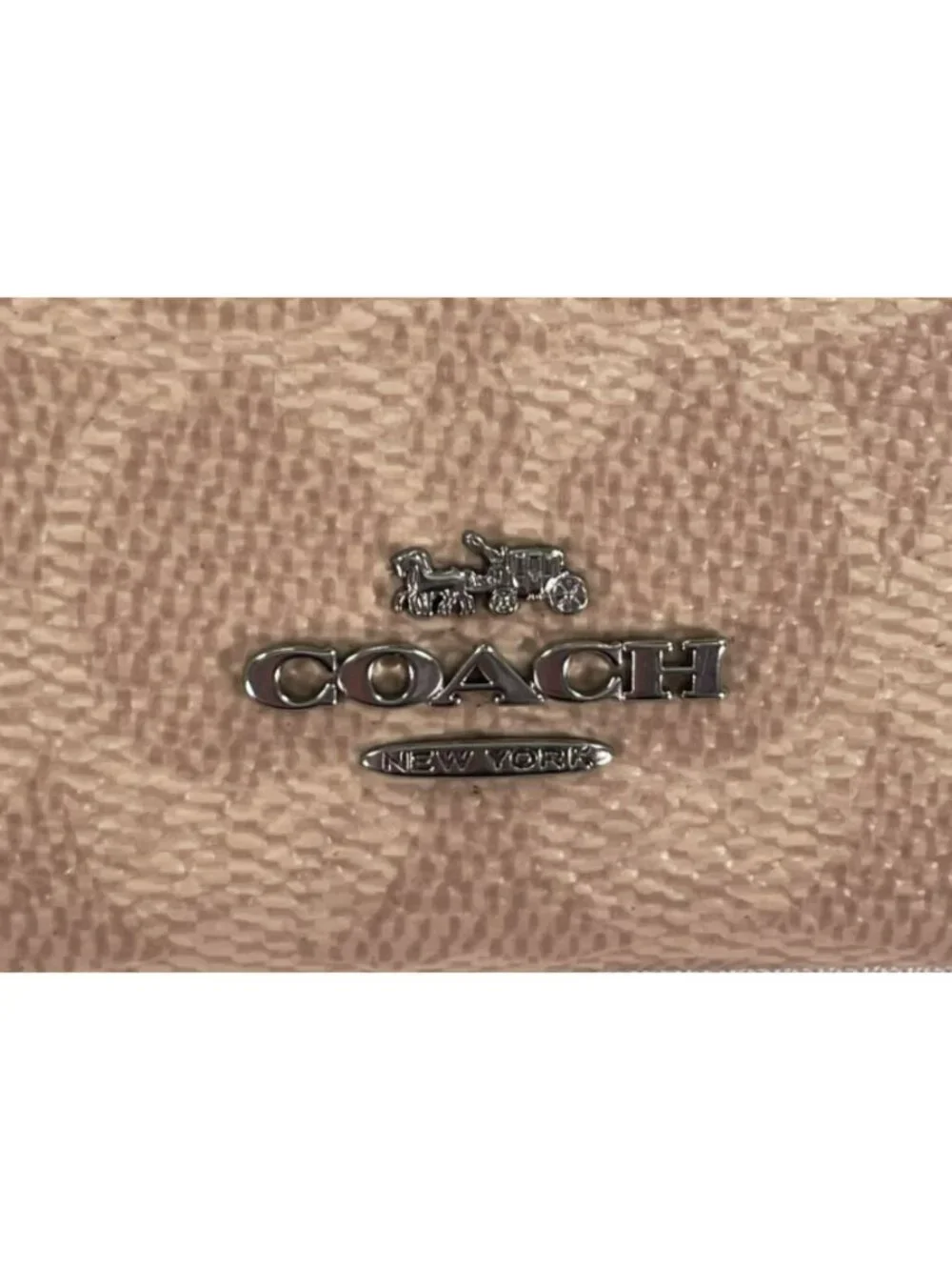 Coach compact practical