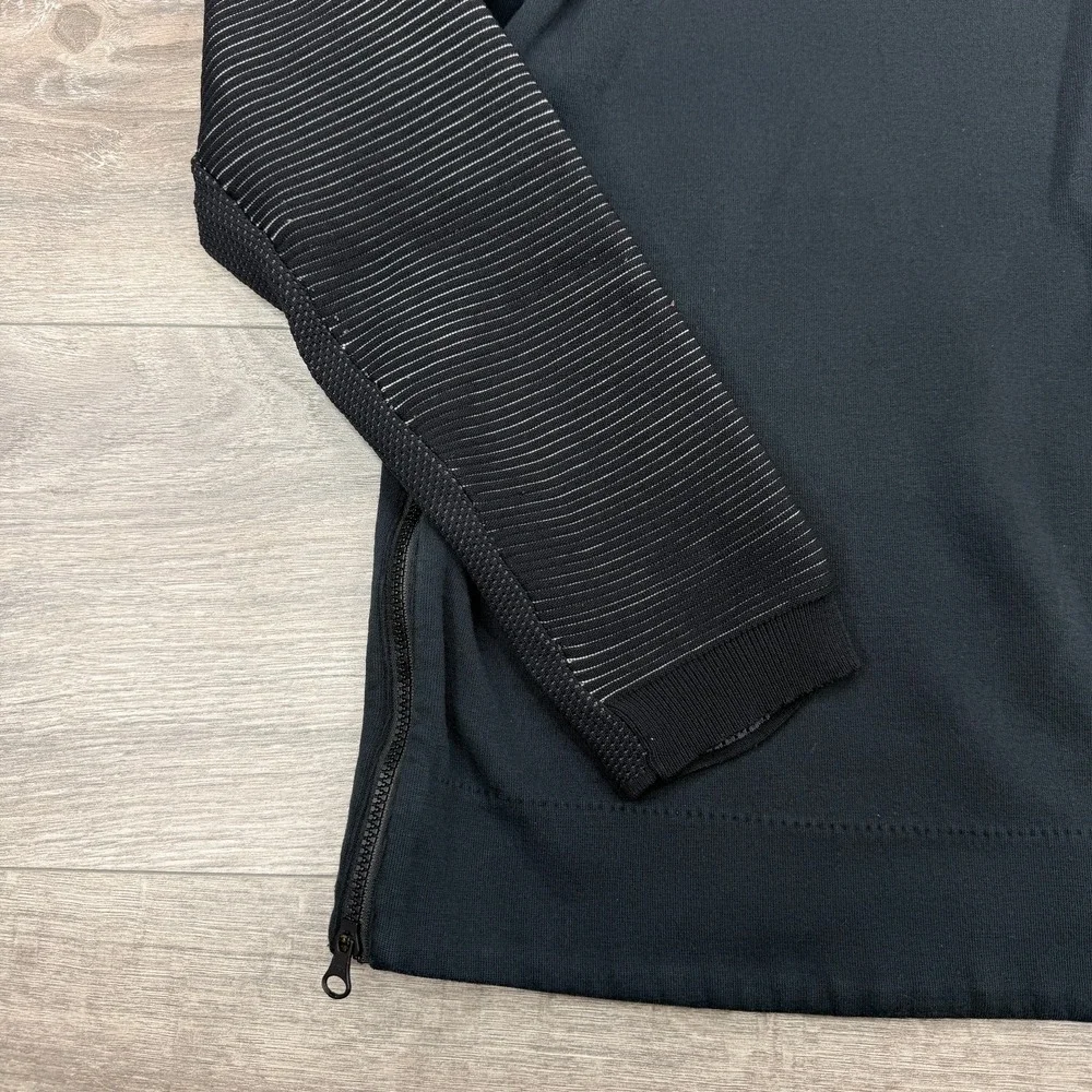 Nike item tech