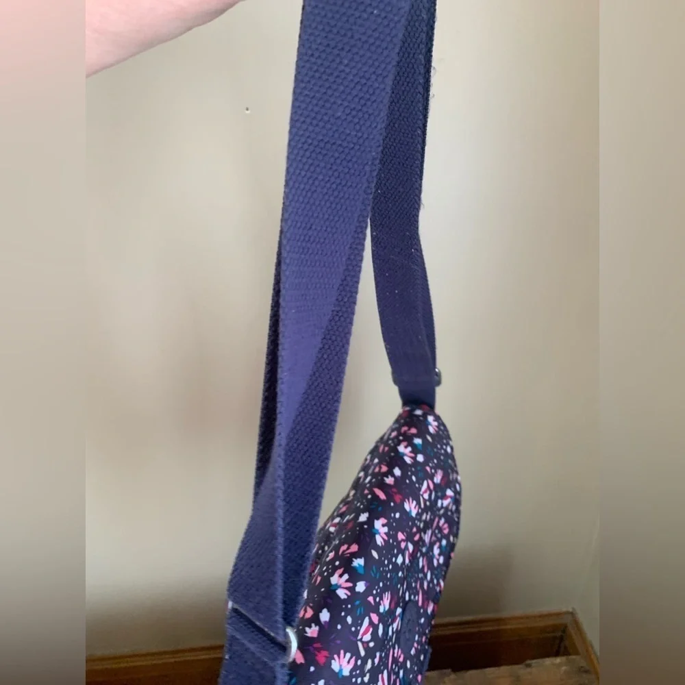 Kipling messenger crossbody