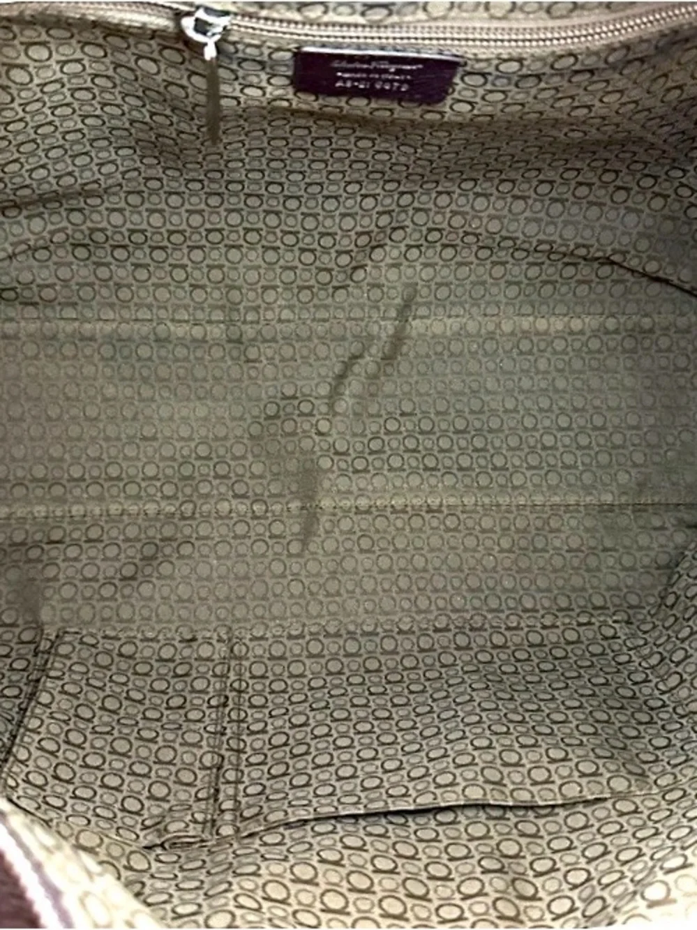 Salvatore Ferragamo semi pockets