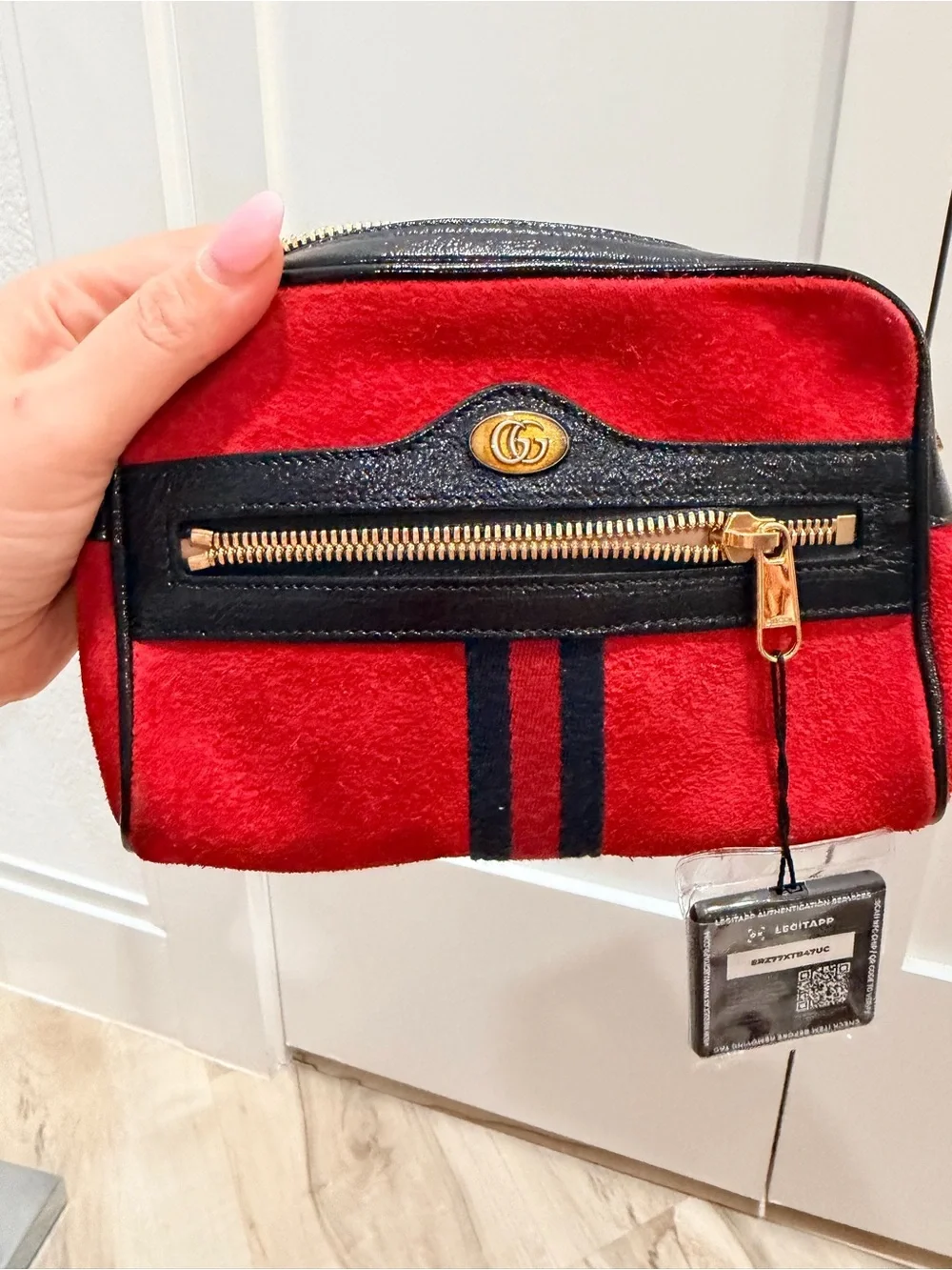 Gucci striking small