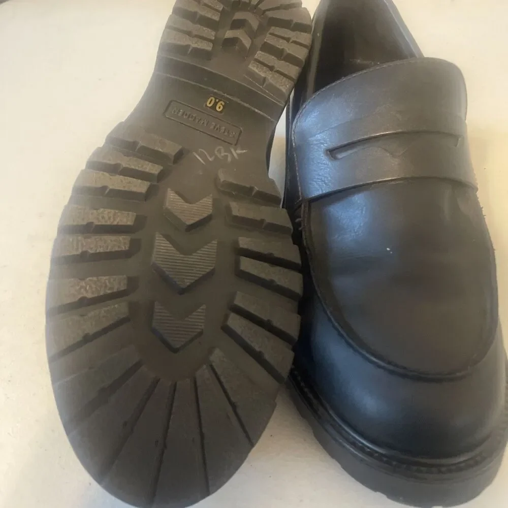 Women's black Penny Loafers Shoes Steve Madden 9M Lotto 1.5”heel