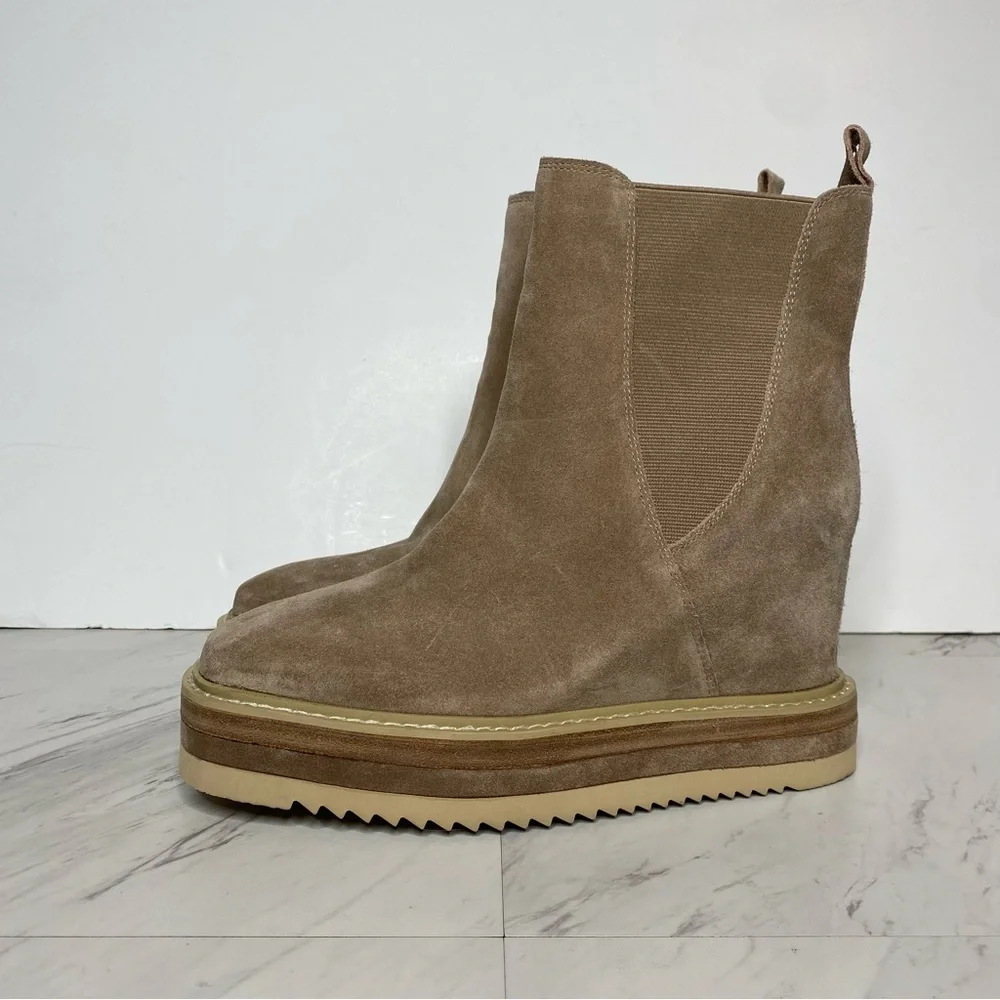 Vince Camuto vince camuto