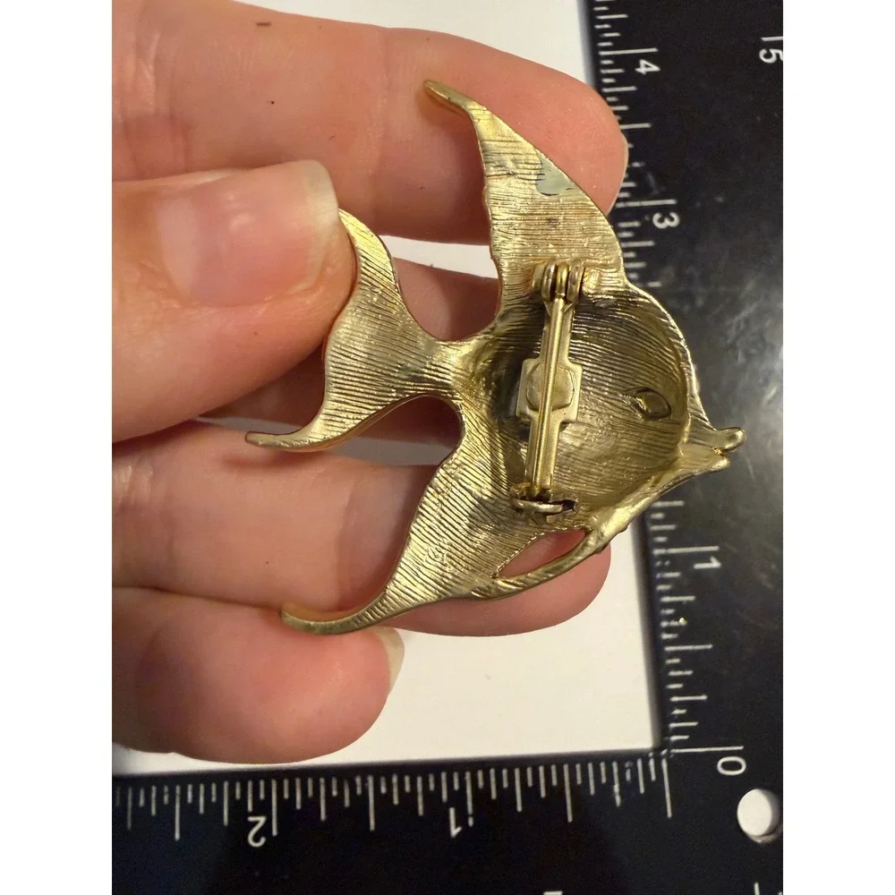 N/A vintage gold