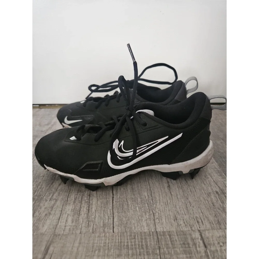 Nike kids black