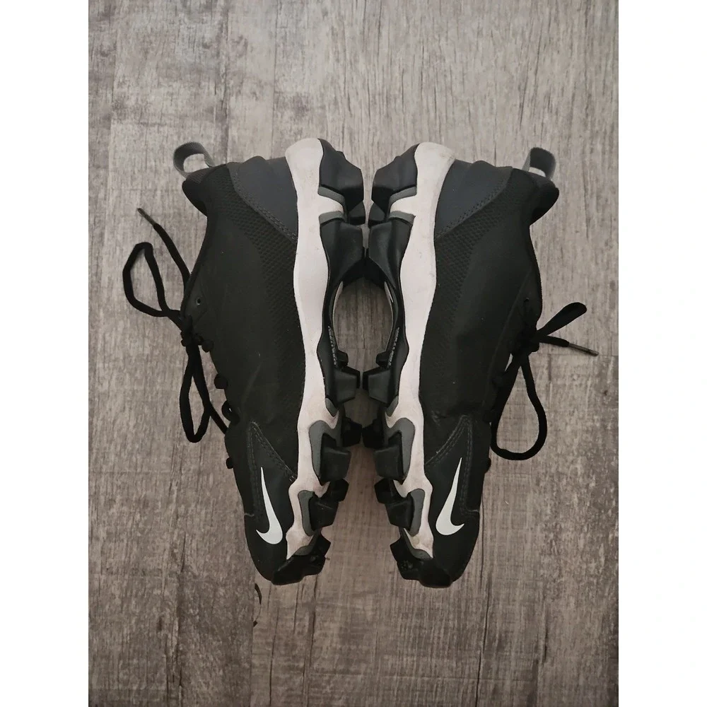 Nike kids black