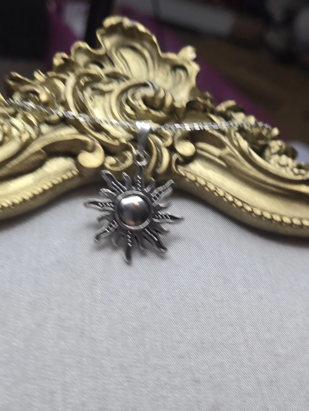 N/A elegant sunburst