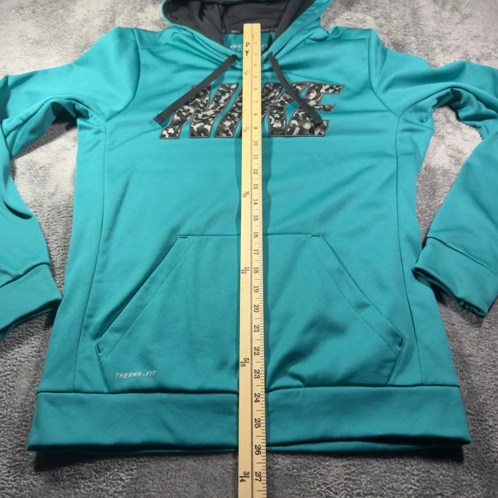 Nike therma fit
