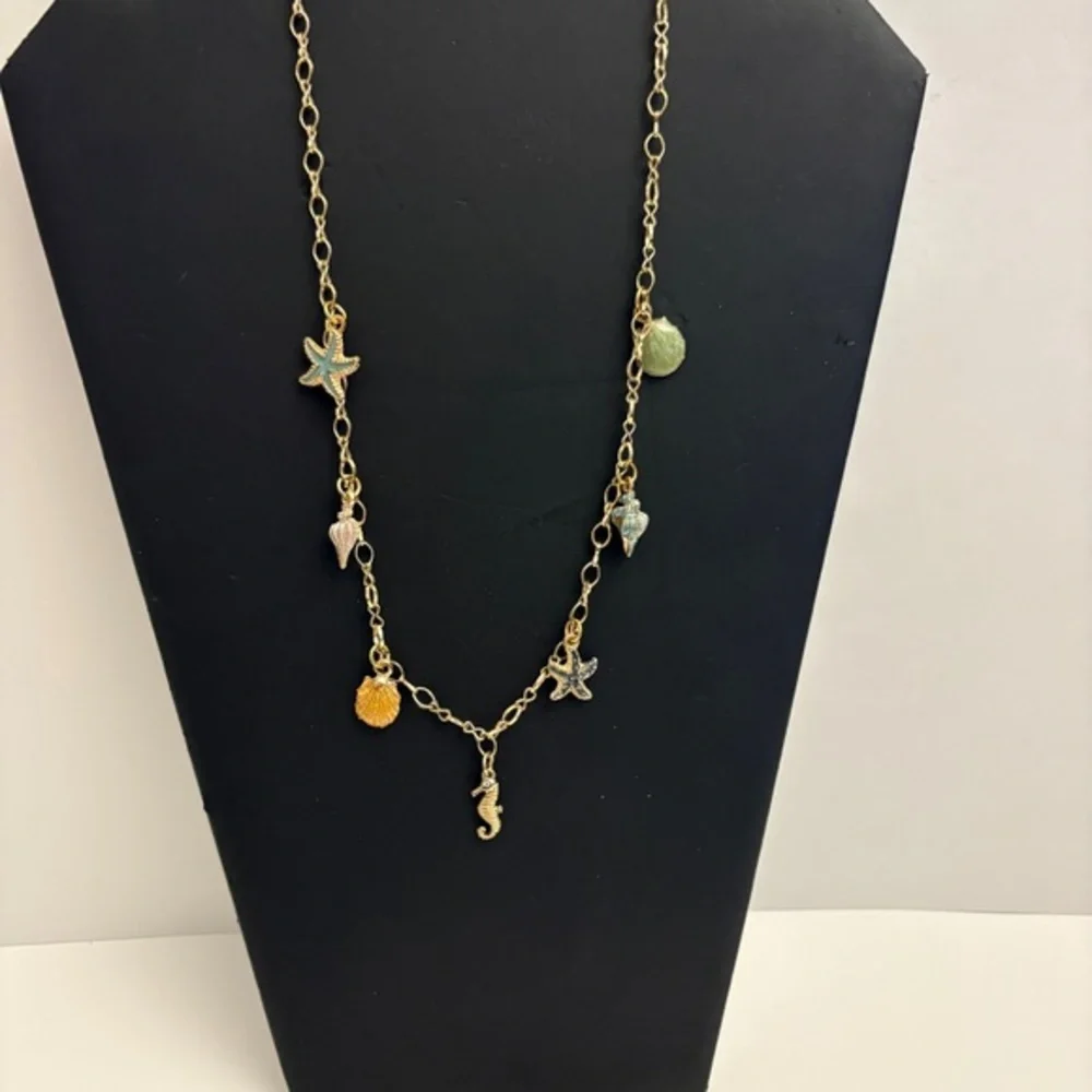 Beach Necklace, Shells, Gold Chain 20
