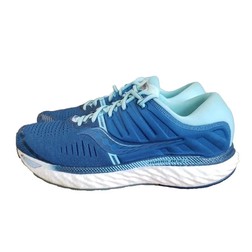 Saucony hurricane 22