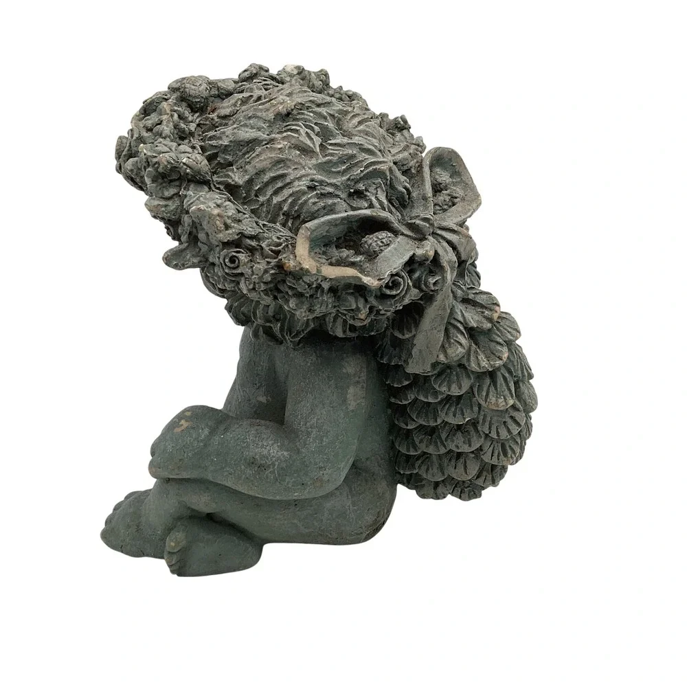 The Unbranded Brand vintage cherub