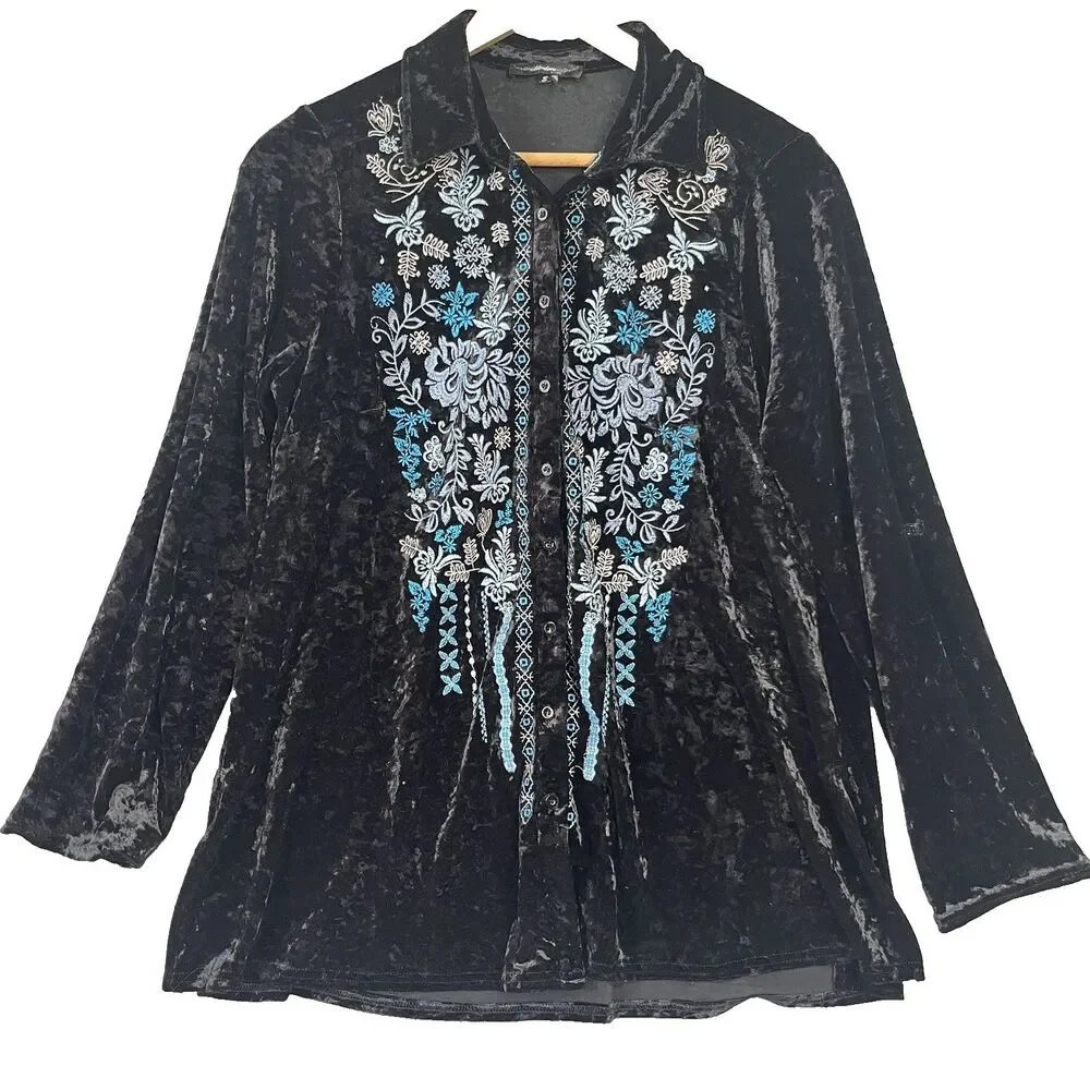 Andree by Unit Black Velvet Embroidered Burnout Button‎ Up Blouse Small