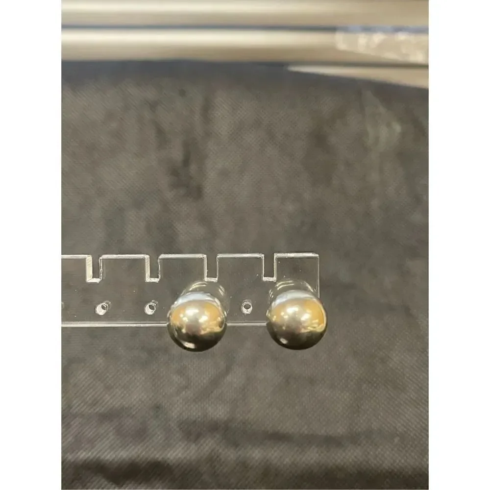 Silver hollow ball