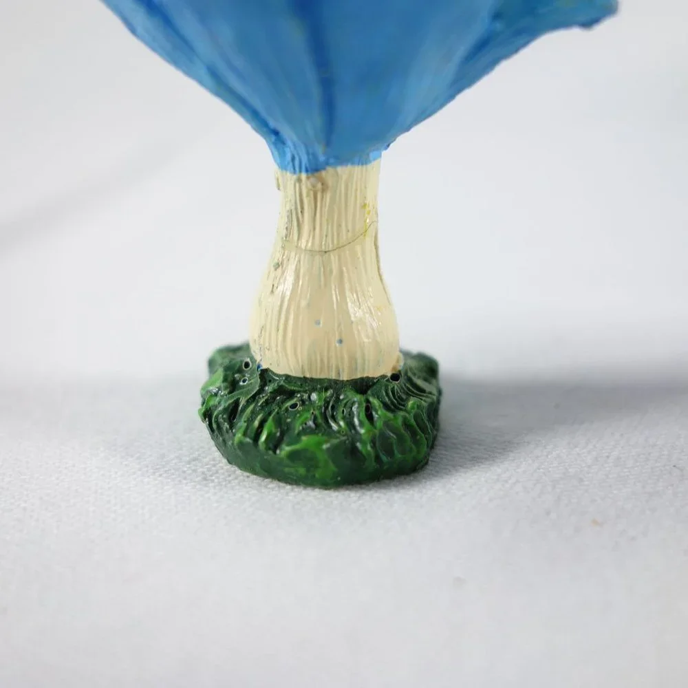 N/A miniature garden