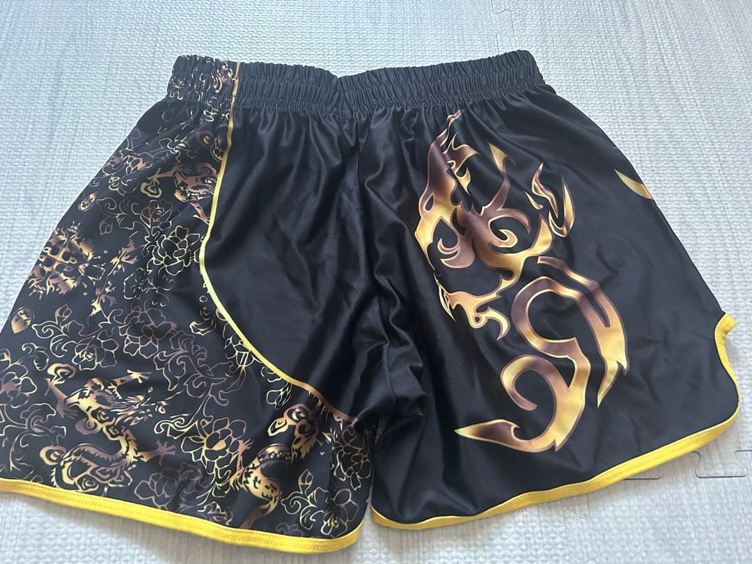 Kickboxing Muay Thai Shorts 5-Piece Set