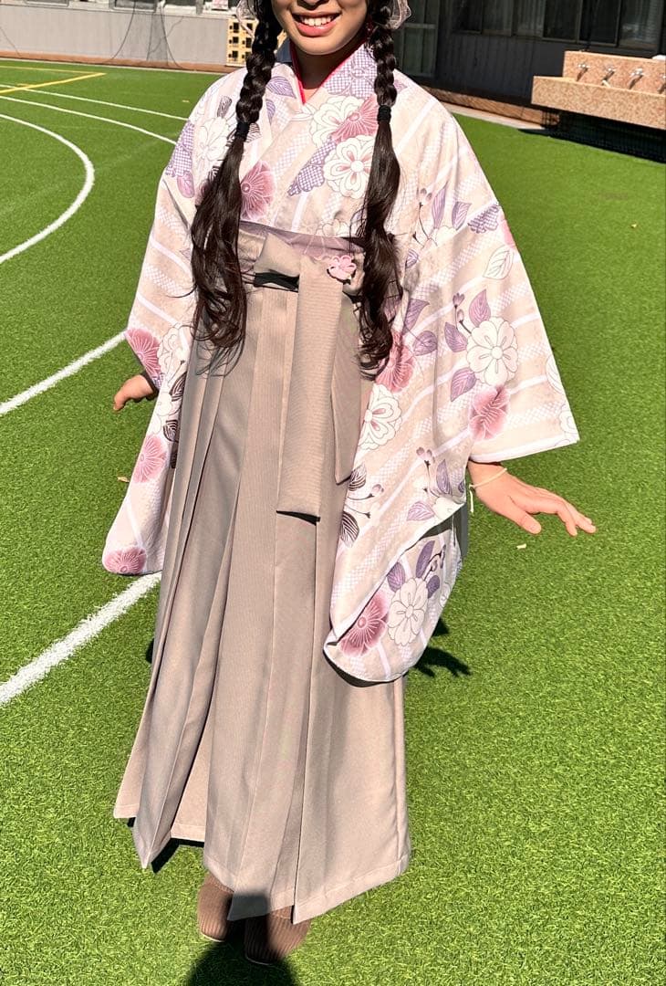 Floral Kimono and Hakama 4-Piece Set, Size M