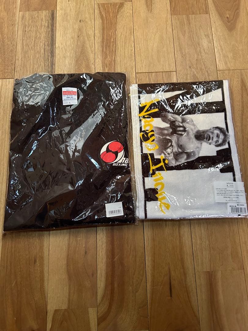 Naoya Inoue Towel & Ohashi Gym T-shirt Set